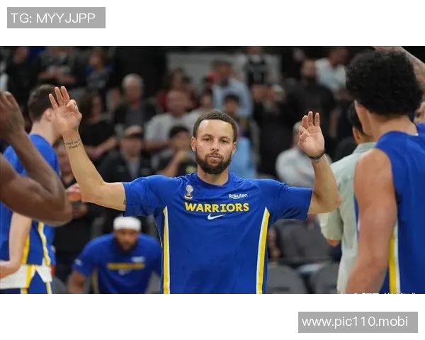 金州勇士主教练史蒂夫·科尔周一宣布,斯蒂芬·库里因右膝疼痛将缺席下周全明星赛,随后继续缺阵球队后续比赛